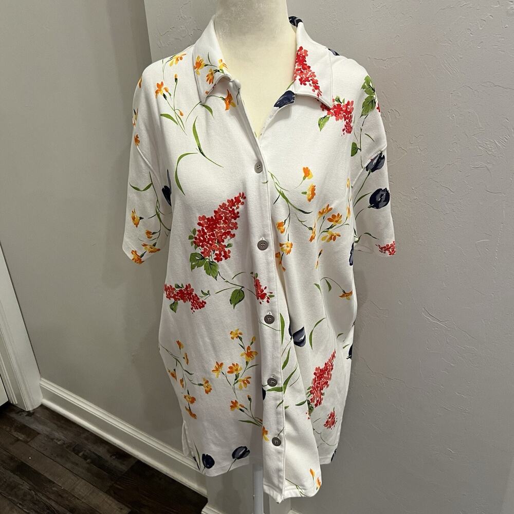 Chaus  Sport Womens button up Shirt Size XL White Floral